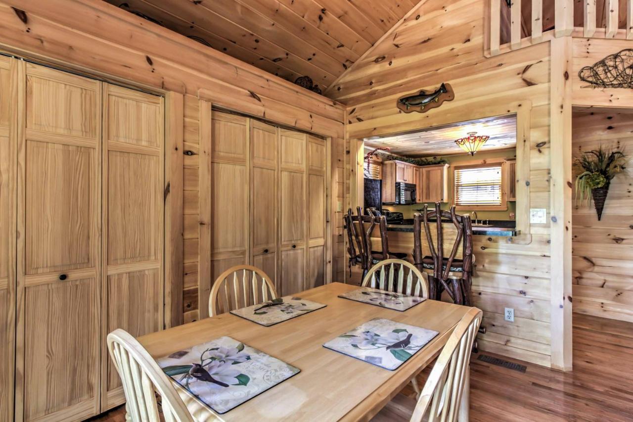 Private Sevierville Cabin With Mountain Views And Loft Zewnętrze zdjęcie
