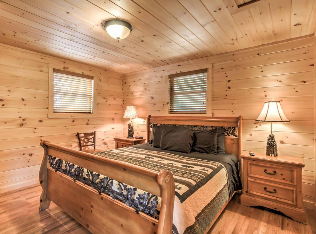 Private Sevierville Cabin With Mountain Views And Loft Zewnętrze zdjęcie