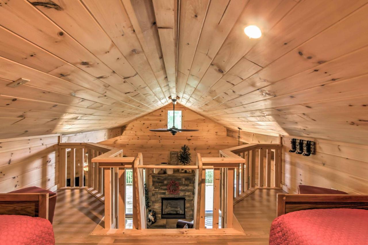 Private Sevierville Cabin With Mountain Views And Loft Zewnętrze zdjęcie